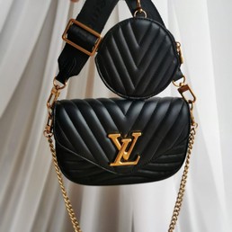 Женская сумка Louis Vuitton черная 19х13