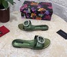 Женские кожаные шлепанцы Dolce&Gabbana зеленые