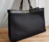 Сумка Fendi кожаная черная 41х28