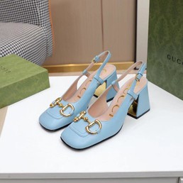 Женские кожаные туфли Gucci с открытой пяткой голубые
