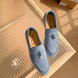 Женские лоферы Loro Piana серые