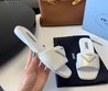 Женские шлепанцы Prada 2021 белые