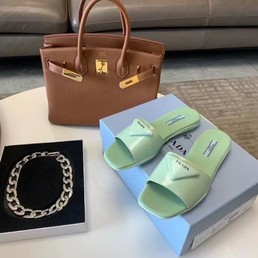 Женские шлепанцы Prada 2021 мятные
