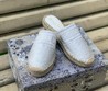 Женские шлепанцы Christian Dior 2021-2022 с орнаментом Dior голубые