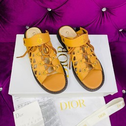 Женские сандалии Christian Dior кожаные оранжевые
