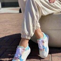 Кожаные кеды Louis Vuitton 2021-2022 белые с розовым