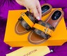 Шлепанцы Louis Vuitton 2021-2022 монограмма коричневые с оранжевым