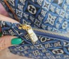 Женская сумка Louis Vuitton 33x29 синяя с белым орнаментом LV