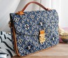 Женская сумка Louis Vuitton 25x20 синяя с белым орнаментом LV