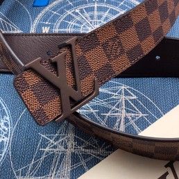 Кожаный мужской ремень Louis Vuitton коричневая шашка