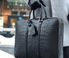 Мужской портфель Louis Vuitton черный из кожи крокодила