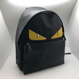 Рюкзак женский FENDI кожаный черный