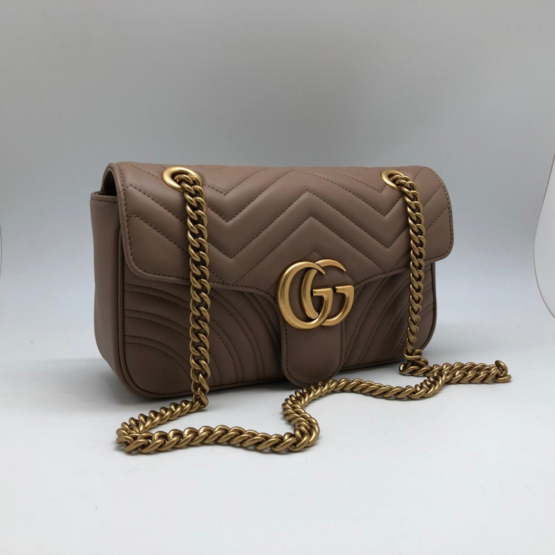 Женская сумка Gucci Marmont кожаная бежевая 26х15