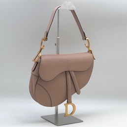 Женская сумка Christian Dior Saddle Mini кожаная пудровая