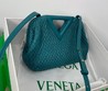 Женская сумка Bottega Veneta Point Mini кожаная бирюзовая