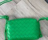 Женская сумка Bottega Veneta Loop кожаная салатовая