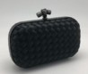 Женская сумка-клатч Bottega Veneta Intreccio Knot черная
