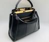 Женская сумка Fendi Peekaboo Medium кожаная черная