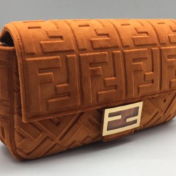 Женская сумка Fendi Baguette оранжевая бархат