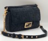 Женская сумка Fendi Baguette Medium черная бархат