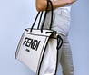 Женская сумка Fendi Roma кожаная белая