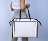 Женская сумка Fendi Roma кожаная белая