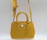 Женская сумка Prada Re-Edition 2000 кожаная желтая