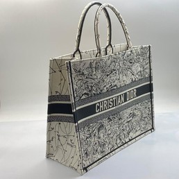 Женская сумка-тоут Christian Dior Book Tote молочная с черным рисунком