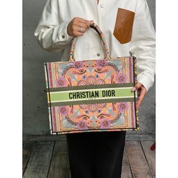 Женская сумка-тоут Christian Dior Book Tote цветная