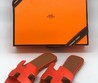 Женские шлепанцы Hermes оранжевые с коричневой подошвой