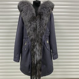 Синяя парка с мехом чернобурки 95 см