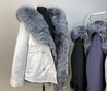 Белая парка с мехом чернобурки 75 см