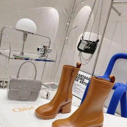 Женские ботинки Chloe 2021 коричневые резиновые