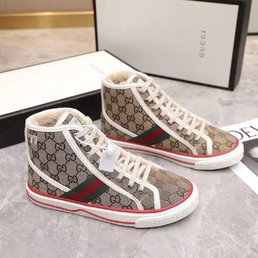 Женские высокие кеды Gucci бежевые