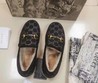 Женские лоферы Gucci 2021 черные на овчине