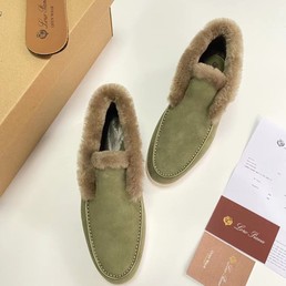 Женские лоферы Loro Piana замшевые зеленые