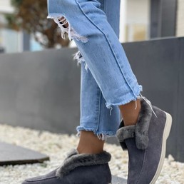 Женские лоферы Loro Piana замшевые серые