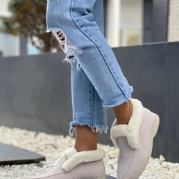 Женские лоферы Loro Piana замшевые молочные