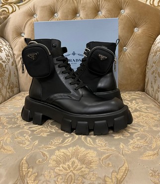 Мужские зимние ботинки Prada черные кожаные