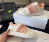 Женские зимние кеды Valentino белые с розовым кожаные