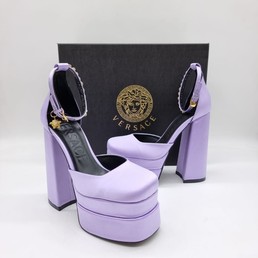 Женские туфли Versace лиловые текстильные