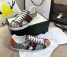 Женские кеды Gucci с орнаментом GG цветные кожаные