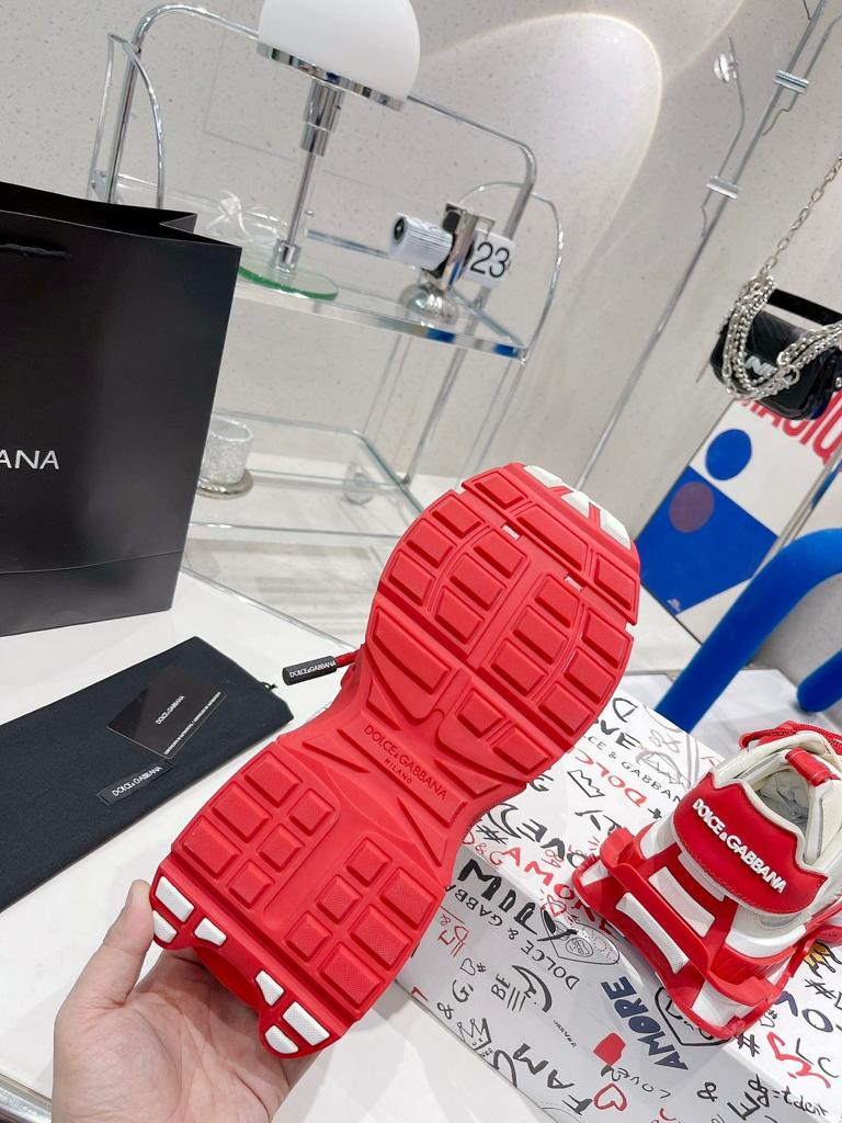 Мужские кроссовки Dolce & Gabbana 2022-2023 белые с красным