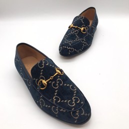 Мужские лоферы Gucci 2022-2023 синие с золотым орнаментом GG