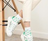 Женские кеды Louis Vuitton TIME OUT белые с зеленым