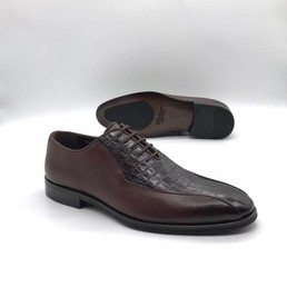 Мужские кожаные туфли Brioni 2022-2023 коричневые комбинированные