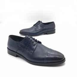 Мужские туфли Brioni 2022-2023 синие кожаные с частичной текстурой