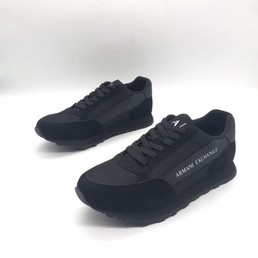 Мужские кроссовки Armani Exchange 2022-2023 черные