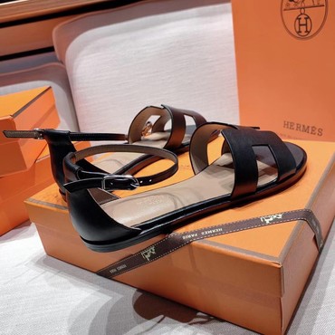 Женские кожаные сандалии Hermes 2022 черные
