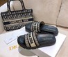Женские кожаные шлепанцы Christian Dior 2022 черные